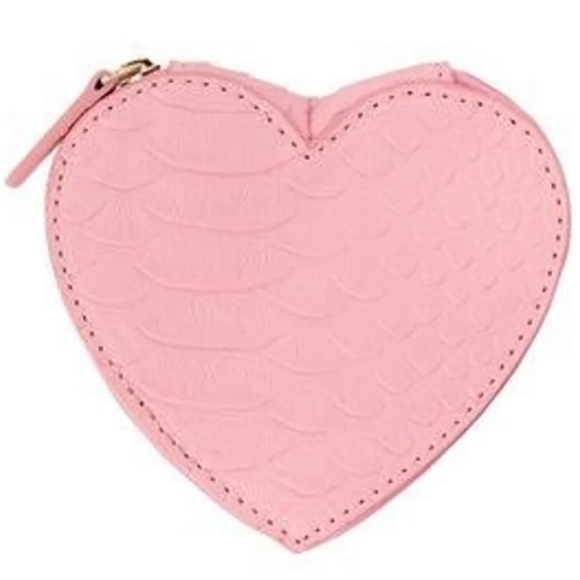 pink heart purse